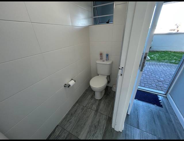 3 BEDROOM APARTMENT FOR SALE IN ASTON BAY